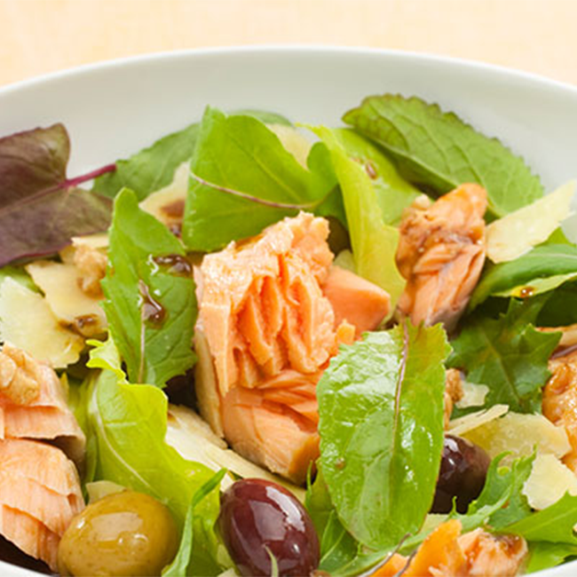 Closeup of a salad in a bowl
